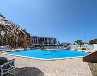 255 Dolphin Point - Photo Thumbnail 2
