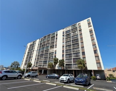 255 Dolphin Point - Photo Thumbnail 3