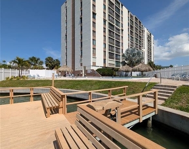 255 Dolphin Point - Photo Thumbnail 57