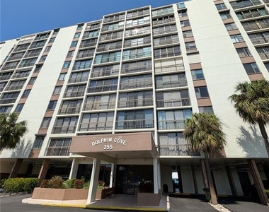 255 Dolphin Point - Photo Thumbnail 81
