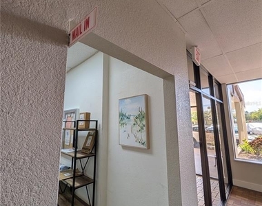 255 Dolphin Point - Photo Thumbnail 36
