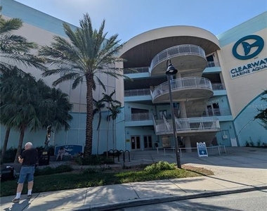 255 Dolphin Point - Photo Thumbnail 74