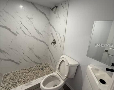 5500 N Rome Avenue - Photo Thumbnail 9