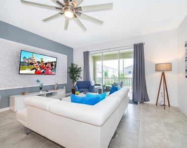 8861 Cabot Cliffs Drive - Photo Thumbnail 12