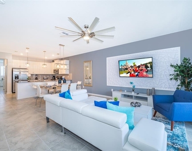 8861 Cabot Cliffs Drive - Photo Thumbnail 14