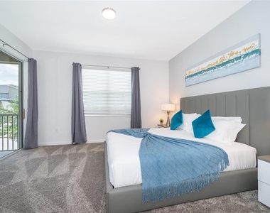 8861 Cabot Cliffs Drive - Photo Thumbnail 22
