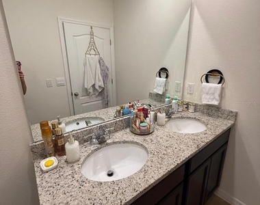 1419 Plank Place - Photo Thumbnail 25
