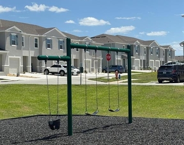 1419 Plank Place - Photo Thumbnail 38