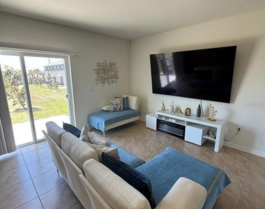 1419 Plank Place - Photo Thumbnail 6