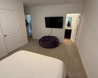 1419 Plank Place - Photo Thumbnail 24