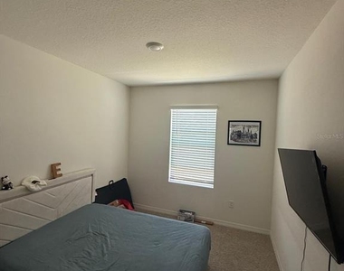 1419 Plank Place - Photo Thumbnail 21