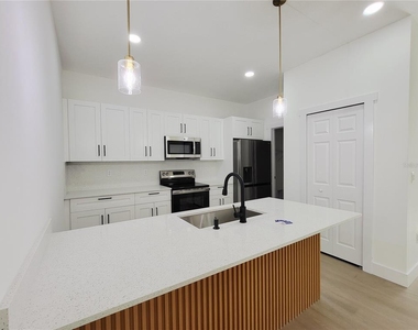 1751 Nandina Court Nw - Photo Thumbnail 4