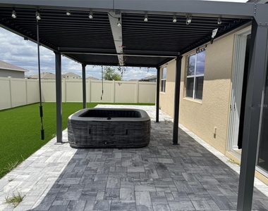 3630 Walking Stick Way - Photo Thumbnail 8