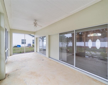 10061 Sw 74th Terrace - Photo Thumbnail 13