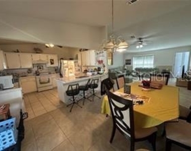 746 Maderia Court - Photo Thumbnail 16