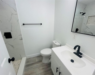 6603 Cocos Drive - Photo Thumbnail 2