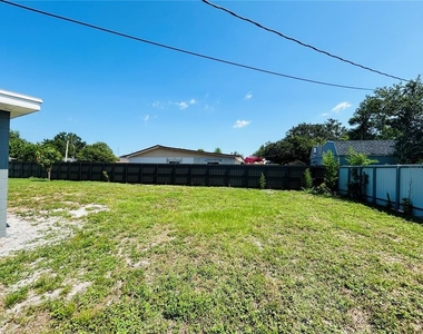 6603 Cocos Drive - Photo Thumbnail 15