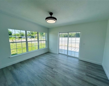6603 Cocos Drive - Photo Thumbnail 8