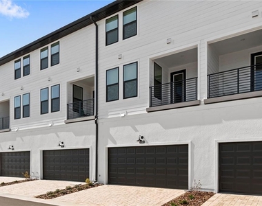 15363 Hamlin Park Drive - Photo Thumbnail 32