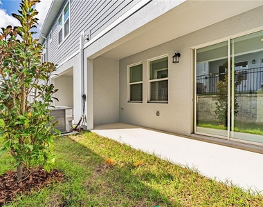 3107 Kurtz Terrace - Photo Thumbnail 8