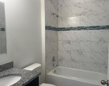 550 Marion Oaks Boulevard - Photo Thumbnail 10