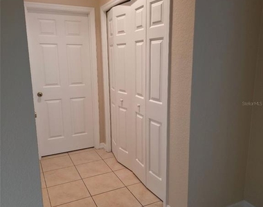 1110 Chervil Drive - Photo Thumbnail 5