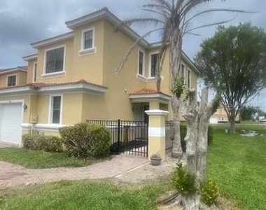 1110 Chervil Drive - Photo Thumbnail 1
