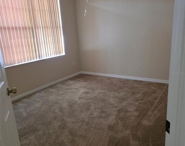 1110 Chervil Drive - Photo Thumbnail 8