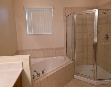 1110 Chervil Drive - Photo Thumbnail 12