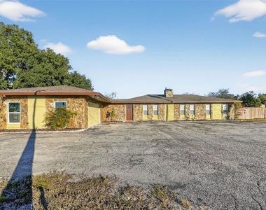 8812 Oakwood Drive - Photo Thumbnail 47