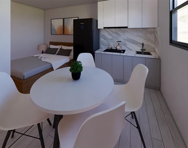202 Jefferson Drive - Photo Thumbnail 5