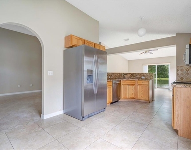 1845 Corner Meadow Circle - Photo Thumbnail 7