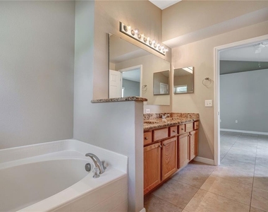 1845 Corner Meadow Circle - Photo Thumbnail 11