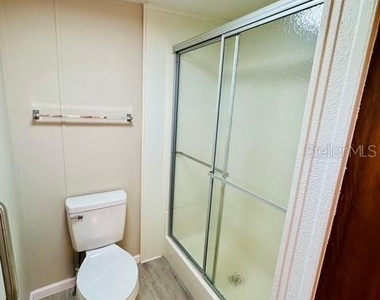 6814 Redwing Road - Photo Thumbnail 15