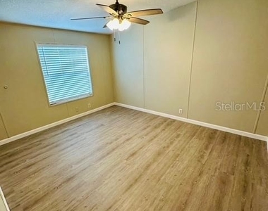 6814 Redwing Road - Photo Thumbnail 21
