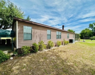 6814 Redwing Road - Photo Thumbnail 5