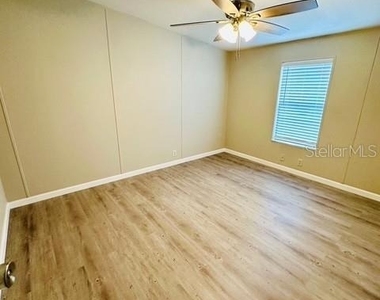 6814 Redwing Road - Photo Thumbnail 22