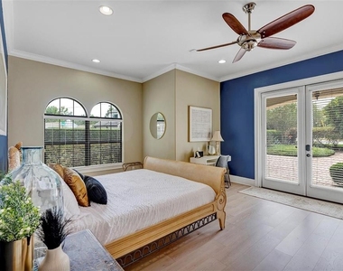 2616 N Westmoreland Drive - Photo Thumbnail 32