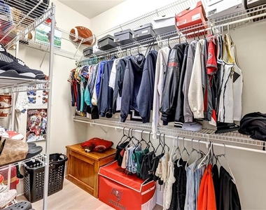 2616 N Westmoreland Drive - Photo Thumbnail 21