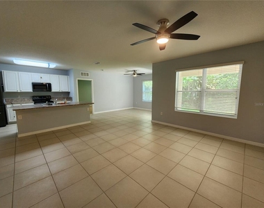 184 Fishermans Cove Drive - Photo Thumbnail 5