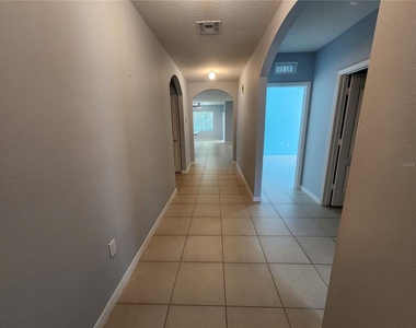 184 Fishermans Cove Drive - Photo Thumbnail 3
