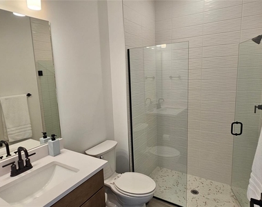 17925 Nadine Place - Photo Thumbnail 28