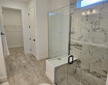 17925 Nadine Place - Photo Thumbnail 22
