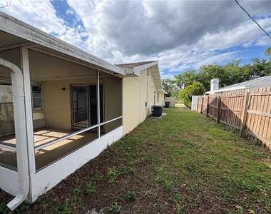 728 Lake Ned Road - Photo Thumbnail 25