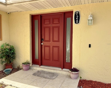 728 Lake Ned Road - Photo Thumbnail 4