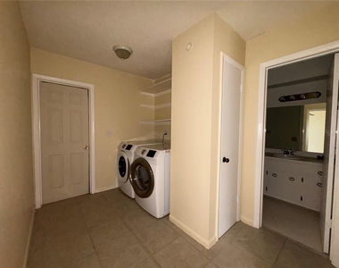 728 Lake Ned Road - Photo Thumbnail 21