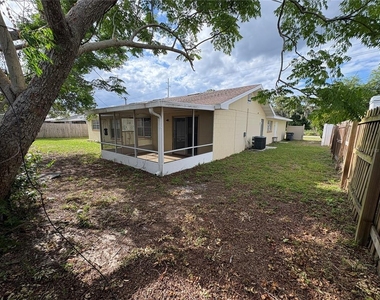 728 Lake Ned Road - Photo Thumbnail 27