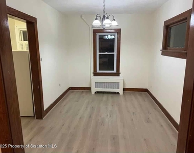 1116 Fairfield Street - Photo Thumbnail 3