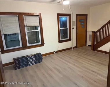1116 Fairfield Street - Photo Thumbnail 2