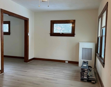 1116 Fairfield Street - Photo Thumbnail 5